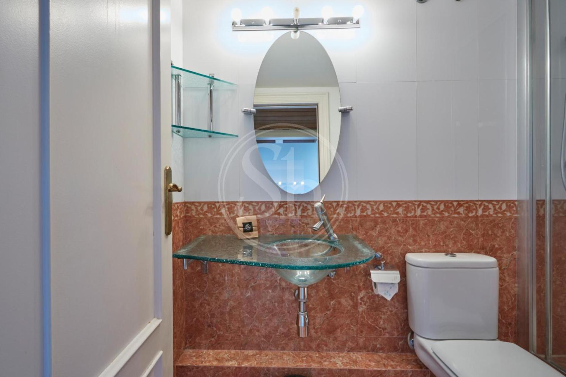 Appartement Practico Estudio En Paseo De Gracia *